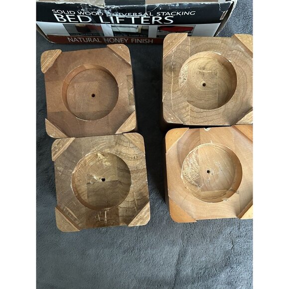Richards Stackable Wood Bed Lifters Natural Honey Finish (Set of 4 lifters) - Picture 4 of 8